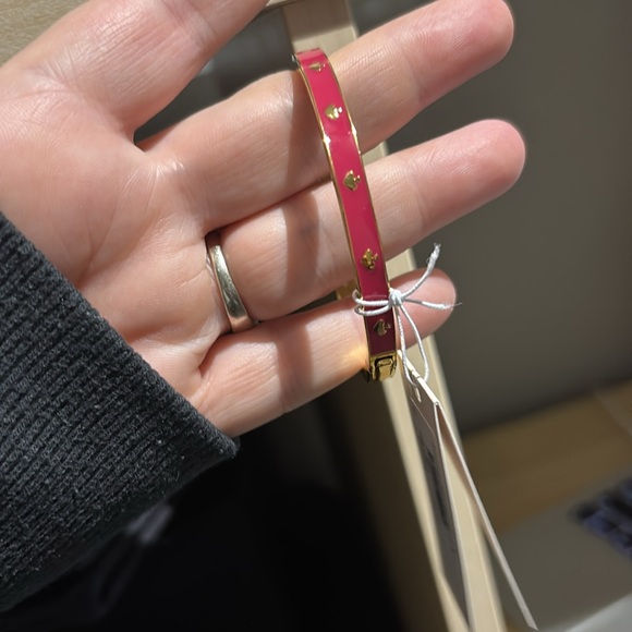Kate spade spot the spade enamel hinged bangle - Picture 7 of 7